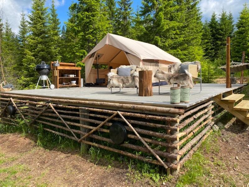 Glamping Tent With Amazing View In The Forest Турсбю Екстер'єр фото