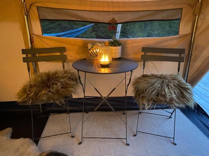 Glamping Tent With Amazing View In The Forest Турсбю Екстер'єр фото