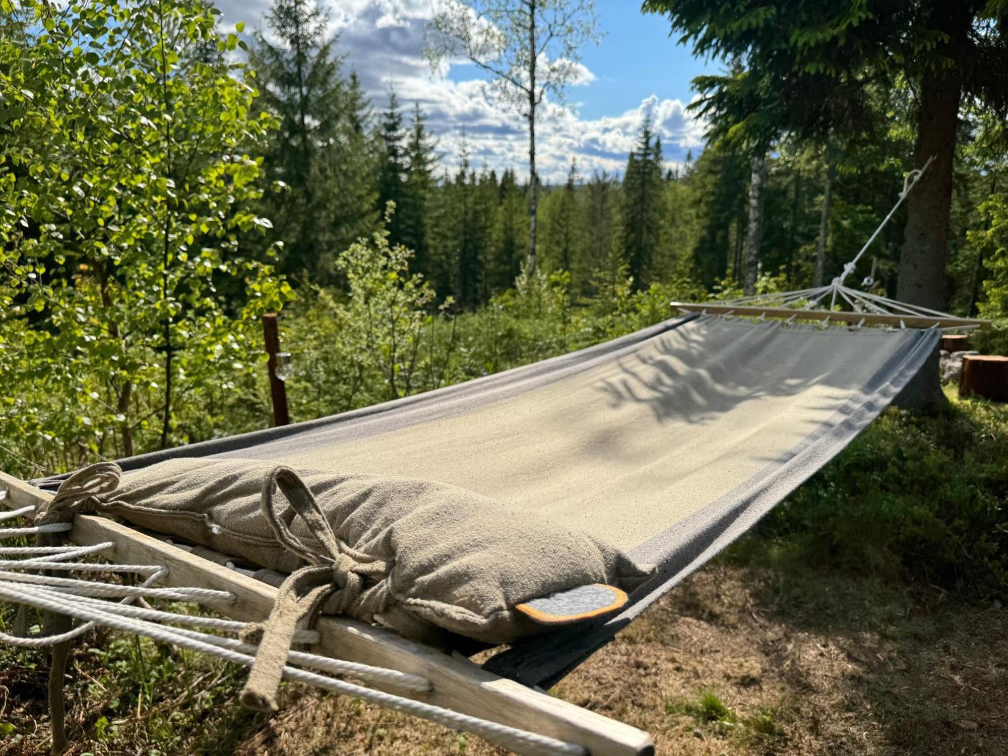 Glamping Tent With Amazing View In The Forest Турсбю Екстер'єр фото