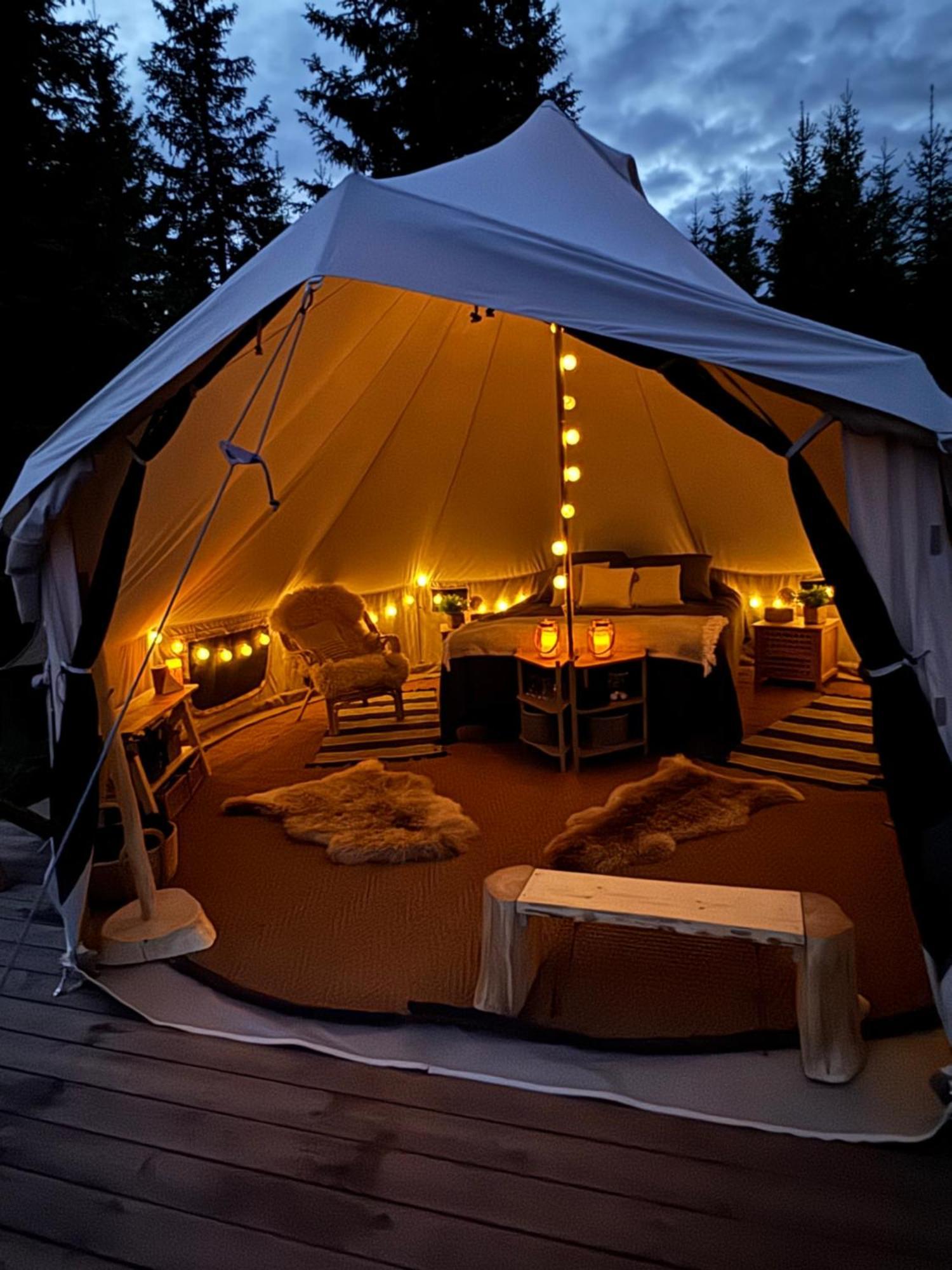 Glamping Tent With Amazing View In The Forest Турсбю Екстер'єр фото